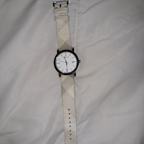 Burberry Accessories - Burberry watch